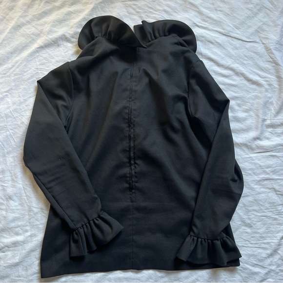 Vintage 80s Black Long-sleeve Blouse with Ruffled collar and sleeves - Sz M - Picture 4 of 8